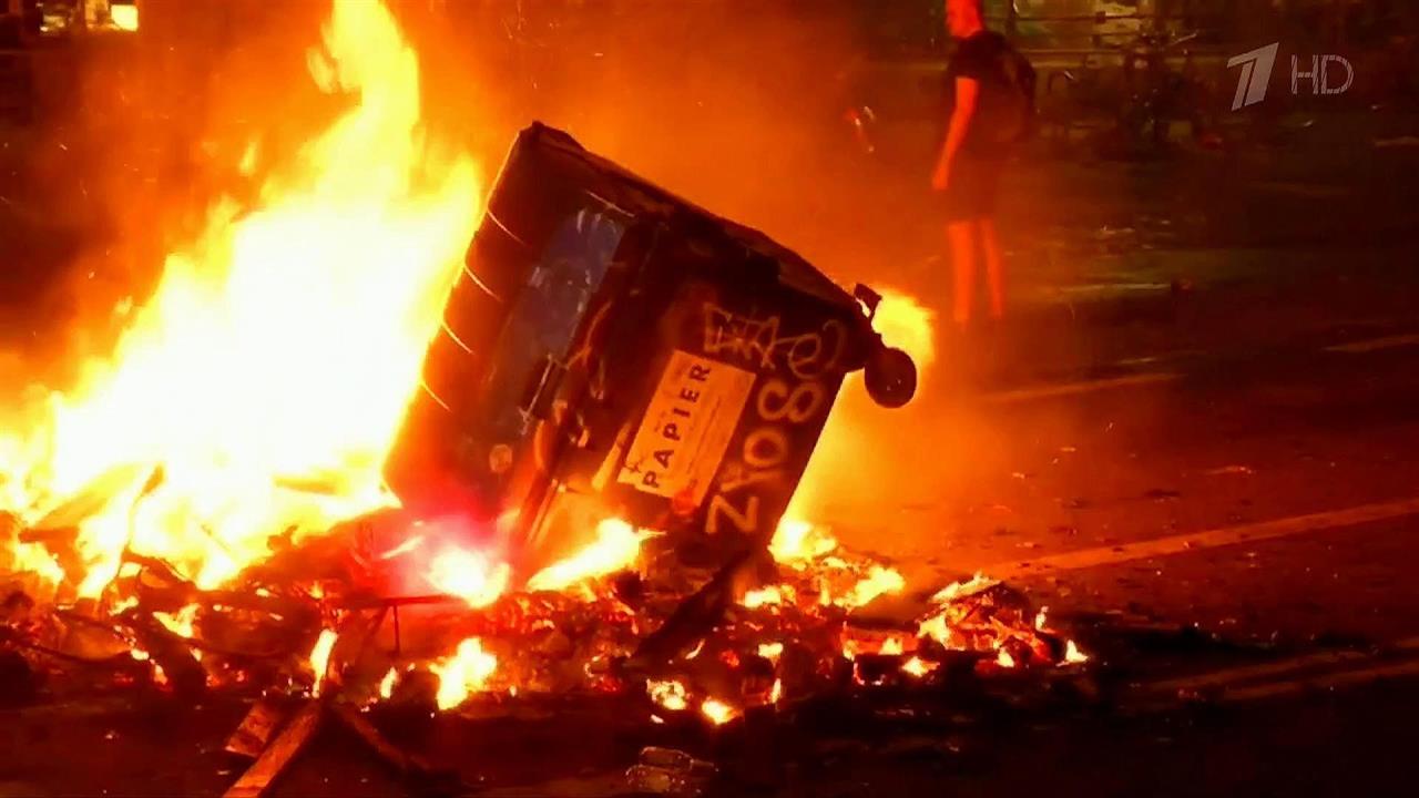 Под занавес саммита "Большой двадцатки" готовится многотысячная акция антиглобалистов