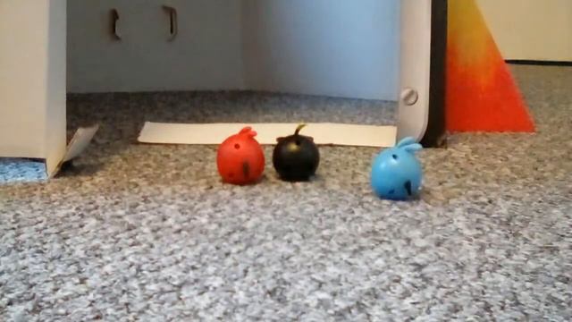 Angry Birds Stop Motion Animation смотреть онлайн