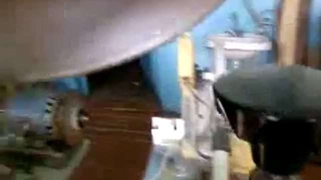 Работа стационарного лобзика