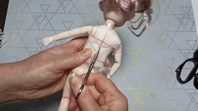 У куклы одежда приклеена к телу!!! Как это исправить? У меня получилось! DIY