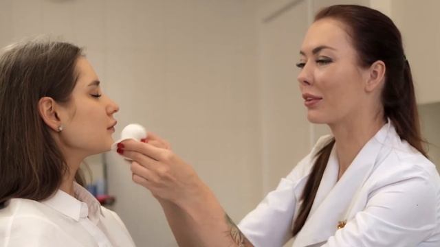 Beauté Mediterranea. Демакияж смотреть онлайн