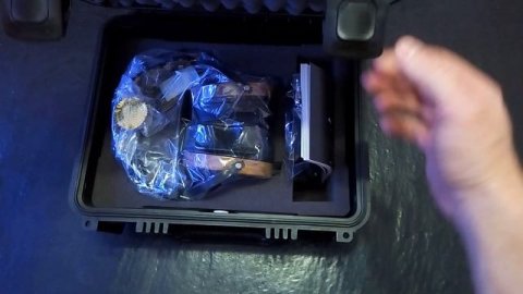 Распаковка наушников Audeze LCD-2