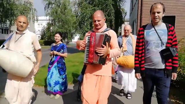 Доял Нитай Прабху. Хари Нама. смотреть онлайн