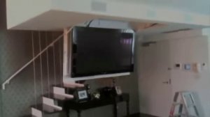 ТВ из потолка