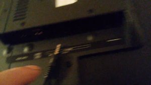 бюджетный СМАРТ ТВ  ERISSON HLE19T2SM