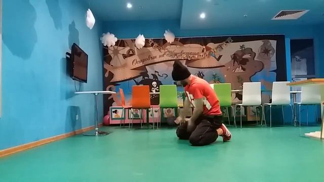 Хеликоптер / windmill уроци по брейк с Гибона смотреть онлайн