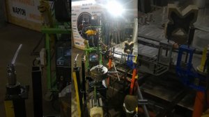 Стыкую фланцы к отводам. Изготовление водяного коллектора на катер.