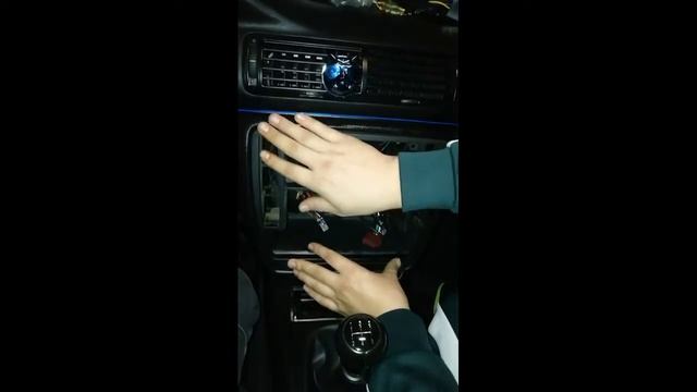 Passat b5 Ставим 2Din магнитолу в рідну рамку. смотреть онлайн