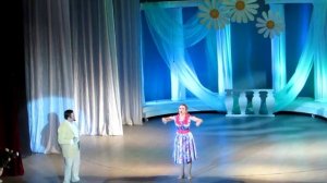 Дуэт Яши и Лорисы из оперетты _Белая акация_. исп. Наталья Булдышева и Игорь Черний..mp4