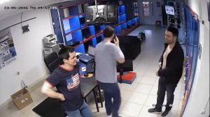 HiWatch DS T201 День Слабое Освещение Люди