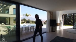 Touring A €3.495.000 Modern Villa in Marbella, Spain!