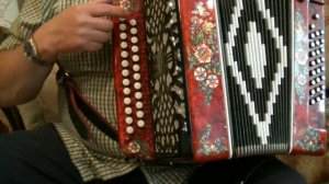 Октавы. Диезы.Правая клавиатура гармони.