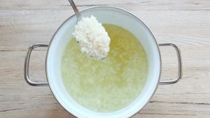 Суп с рисом и сосисками
