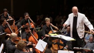 Pirates of the Caribbean (Auckland Symphony Orchestra) 1080p