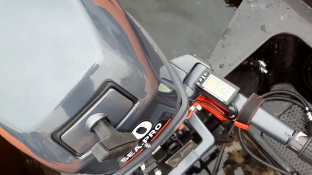 Замер компрессии в лодочном моторе SEA-PRO T30S смотреть онлайн