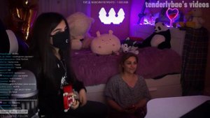 Tenderlybae ПОКАЗАЛА ПОПУ НА СТРИМЕ! ПОШЛАЯ СТРИМЕРША!