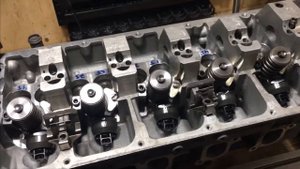 Капитальный ремонт ГБЦ Volkswagen T5. 2,5 дизель с насос форсункой в Отрадном Ленобласти.