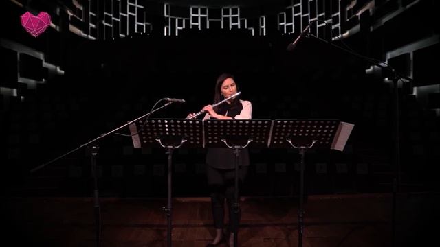 XIPRA (for solo flute) | Luís Carvalho смотреть онлайн