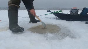 Щука на жерлицы, поставушки и капканы зимой.