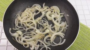 Стейки из индейки с овощами в духовке