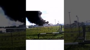 Ужасно когда горит нефть