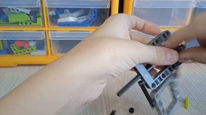 собираю задний мост из лего