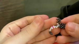 Плетём колечко Kuromi из бисера! Очень просто и мило ?