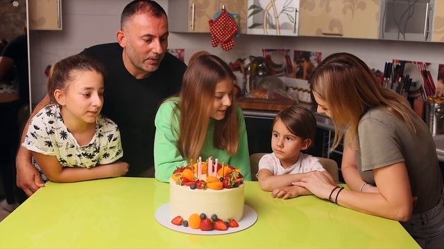ЛУЧШАЯ КОЛЛЕКЦИЯ СЛАДКИХ РЕЦЕПТОВ. ДОМАШНЯЯ ВЫПЕЧКА
