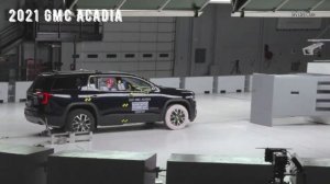 2021 Chevrolet Traverse vs 2021 GMC Acadia - CRASH TEST!