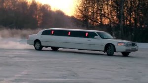 Lincoln Town Car Белый