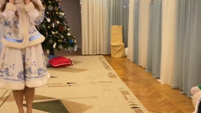 20191223 Новый Год утренник у Насти школа 1748корпус 3 Умка смотреть онлайн