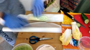 Шаурма сыроедческая, по вегану.  Вкуснотища!)