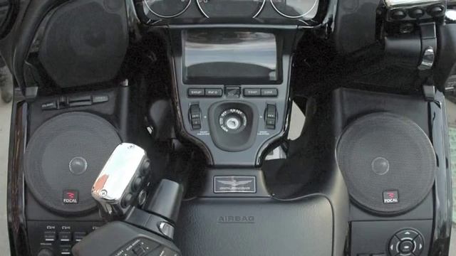 Honda Gold Wing 1800 смотреть онлайн