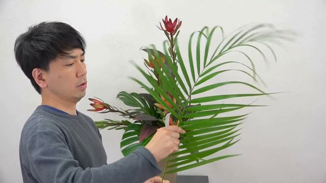 暑い夏でも日持ちするフラワーアレンジメントの作り方~How to make a flower arrangement. смотреть онлайн