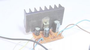 КАК СДЕЛАТЬ ПРОСТОЙ УСИЛИТЕЛЬ НА ПОЛЕВОМ ТРАНЗИСТОРЕ (MOSFET) СВОИМИ РУКАМИ