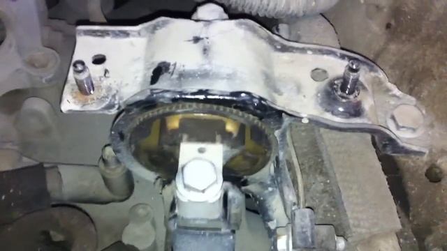 Стук опоры кпп vw polo sedan смотреть онлайн