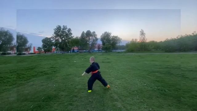 Ката Тайкёку Соно Ичи - Киокушин Каратэ| Kata Taikyoku Sono Ichi - Kyokushin Karate смотреть онлайн