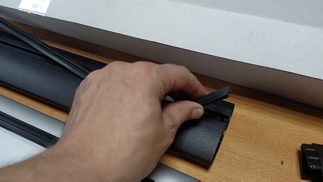 Новинка! Черные поперечины от Терра драйв