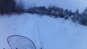 Охота на Dingo T150 || Езда с накладками || Как правильно ездить по пухлому снегу