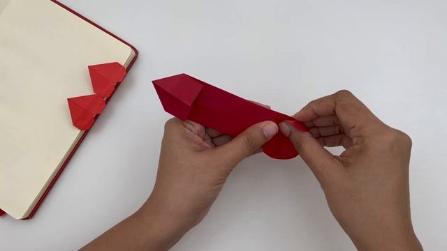 DIY Paper HEART Bookmark!!! Paper Crafts For School / Origami Bookmark / Paper Craft / Origami Hear