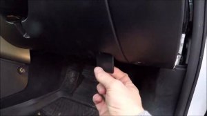 Mitsubishi 380 Galant OBD2 Diagnostics Port, Fusebox Locations (Cabin & Engine) + Fuse Diagrams