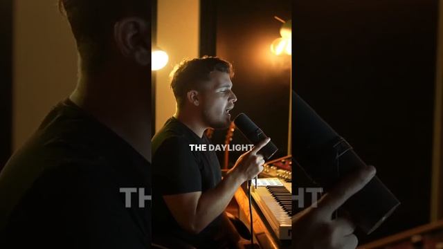 His vocals on this piano version are so emotional ?#shorts   David Kushner - Daylight cover