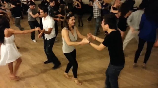 Sheila (Ottawa) social dancing at the Social Butterfly in Toronto смотреть онлайн