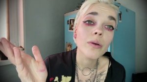 Бренд менеджер днем.. доминатрикс вечером.