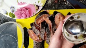 Готовим форель в мультиповаре, а также делаем ее засолку.