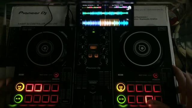 Pioneer DDJ 200 - Mashup смотреть онлайн