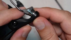 ПОЛНЫЙ РАЗБОР Okuma Custom Carp 7000. Бюджетная катушка для начинающих карпятников.