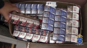 Продажу безакцизных сигарет в 13 торговых павильонах Саратова пресекли сотрудники полиции