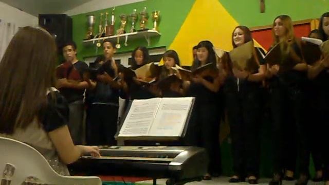 Samba da Benção - Coral Adulto Escola de Música de Vargem Grande Paulista смотреть онлайн