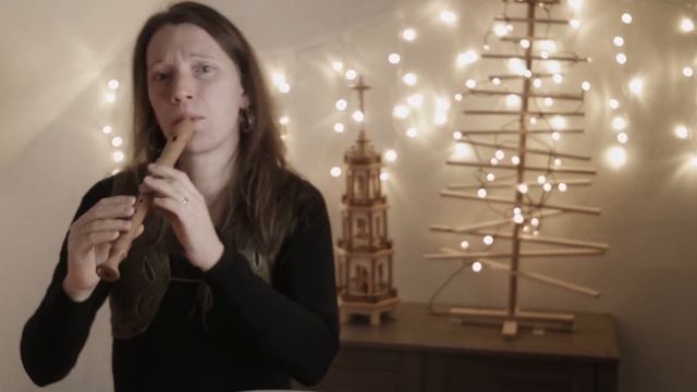 #advent2021 Day 1 | Ecossaise - Ludwig von Beethoven смотреть онлайн